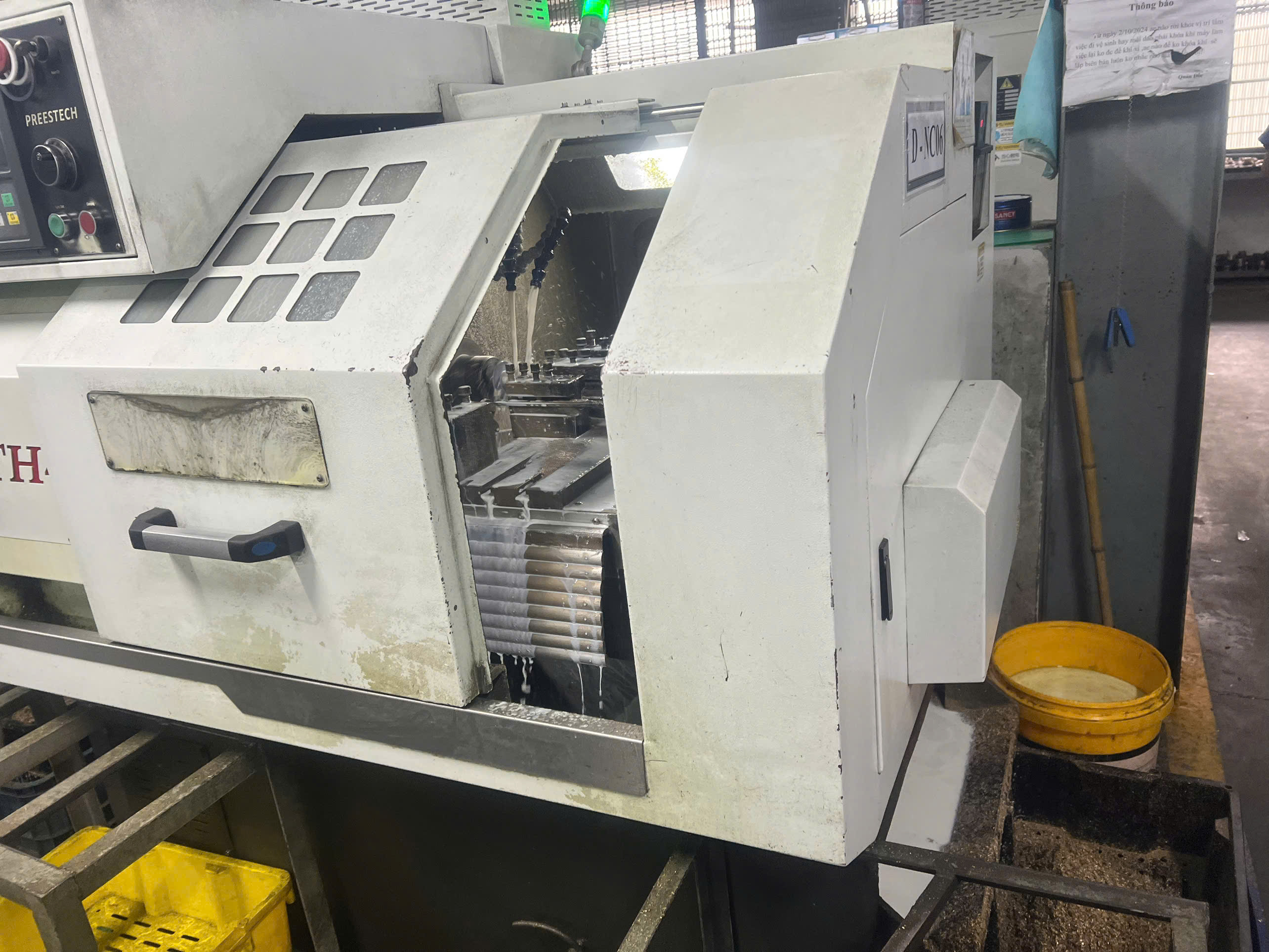CNC Lathe machine 6